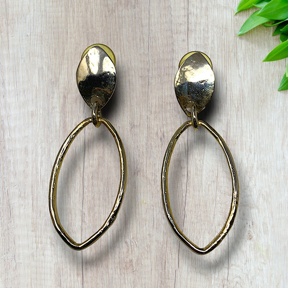 Vintage 1980's Modernist Dangle Earrings Gold Tone Oval New Wave Carded Pierced - Picture 1 of 6